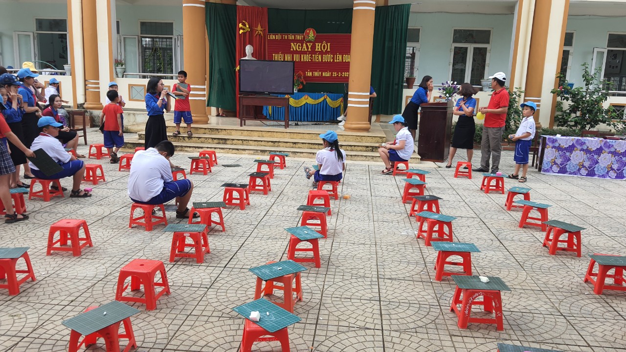 Ảnh ngày hội 14.jpg