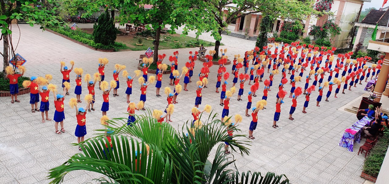 Ảnh ngày hội 18.jpg